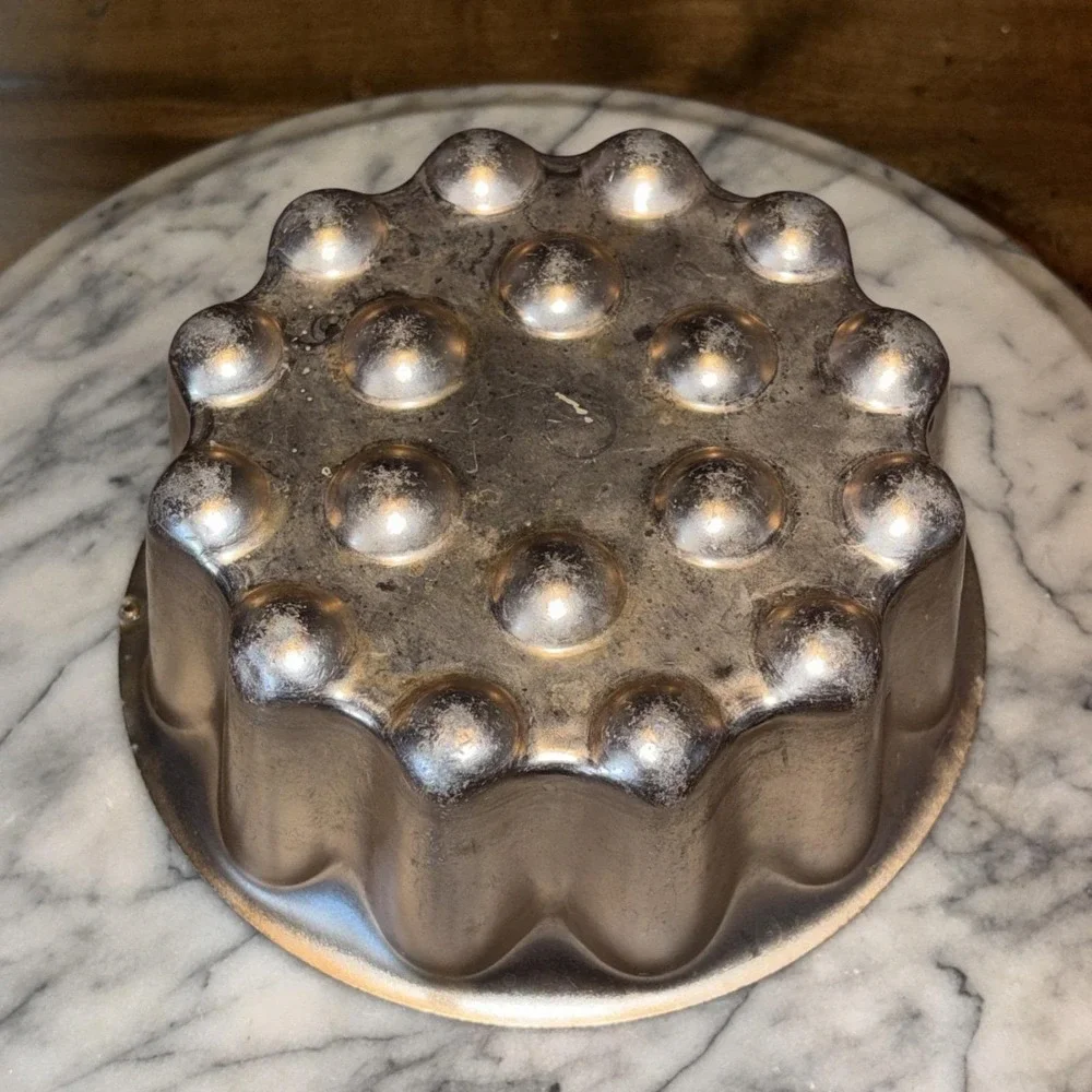 2pc VTG 1980s 80s Copper Jello‎ Mold Bundt Cake Pan Hanging Kitchen Wall Decor